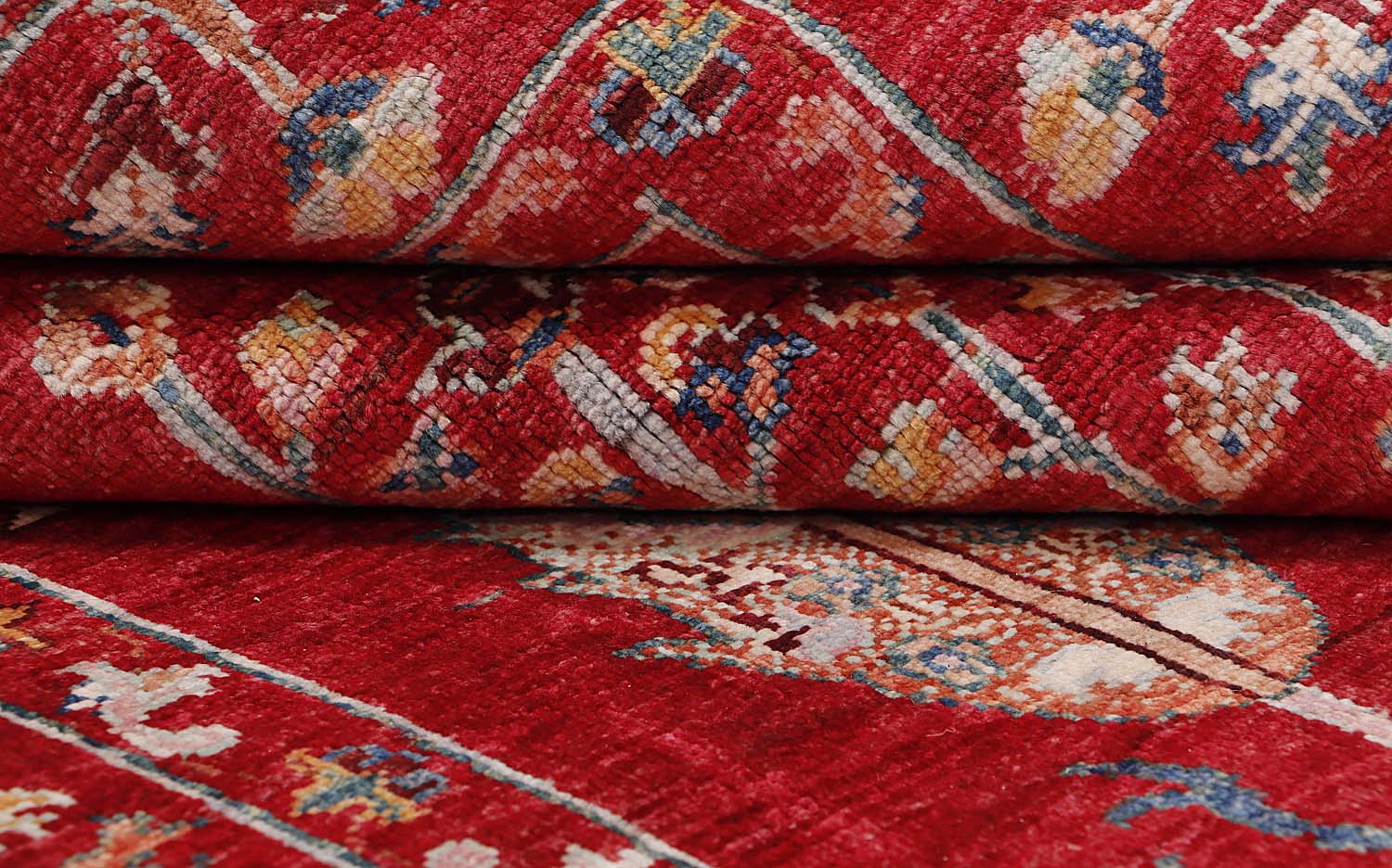 Pictorial Red Rug PC 56885 - 1.85m X 1.26m