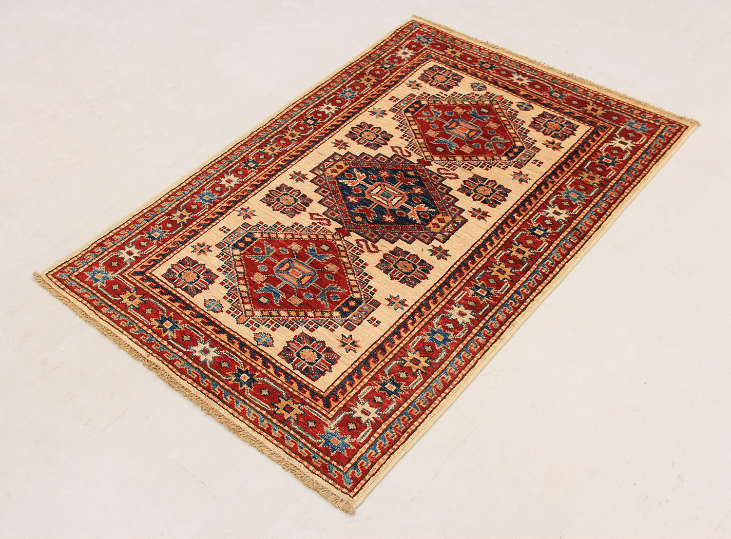 Supreme Kazak Ivory Rug PC 54439 - 1.23m X 0.82m