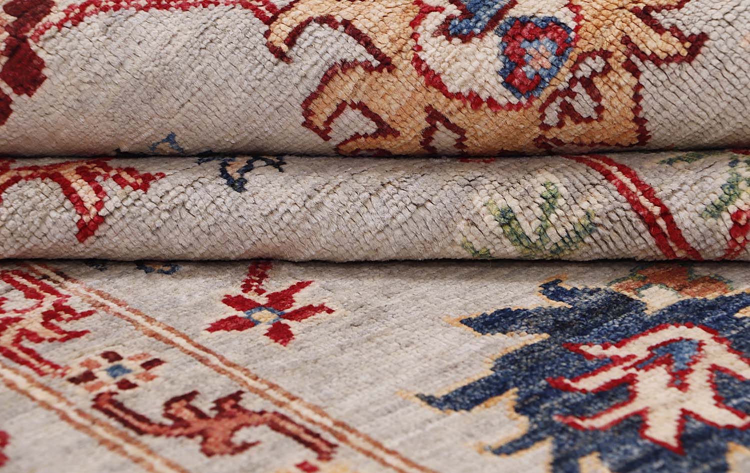 Sultani Grey Rug PC 56719 - 2.42m X 1.71m