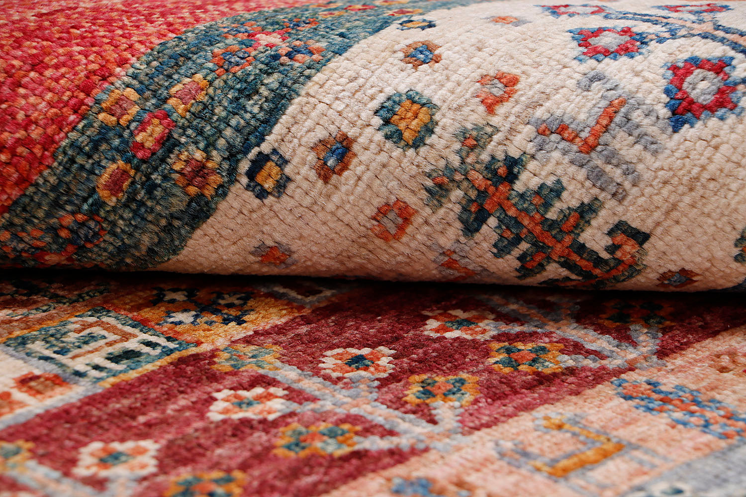 Loribaft Multi Rug PC 56908 - 1.58m X 1.05m