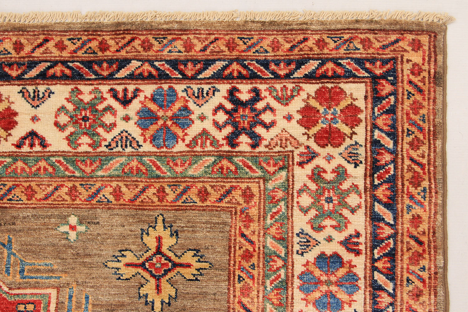 Supreme Kazak Natural Rug PC 54507 - 1.78m X 1.27m