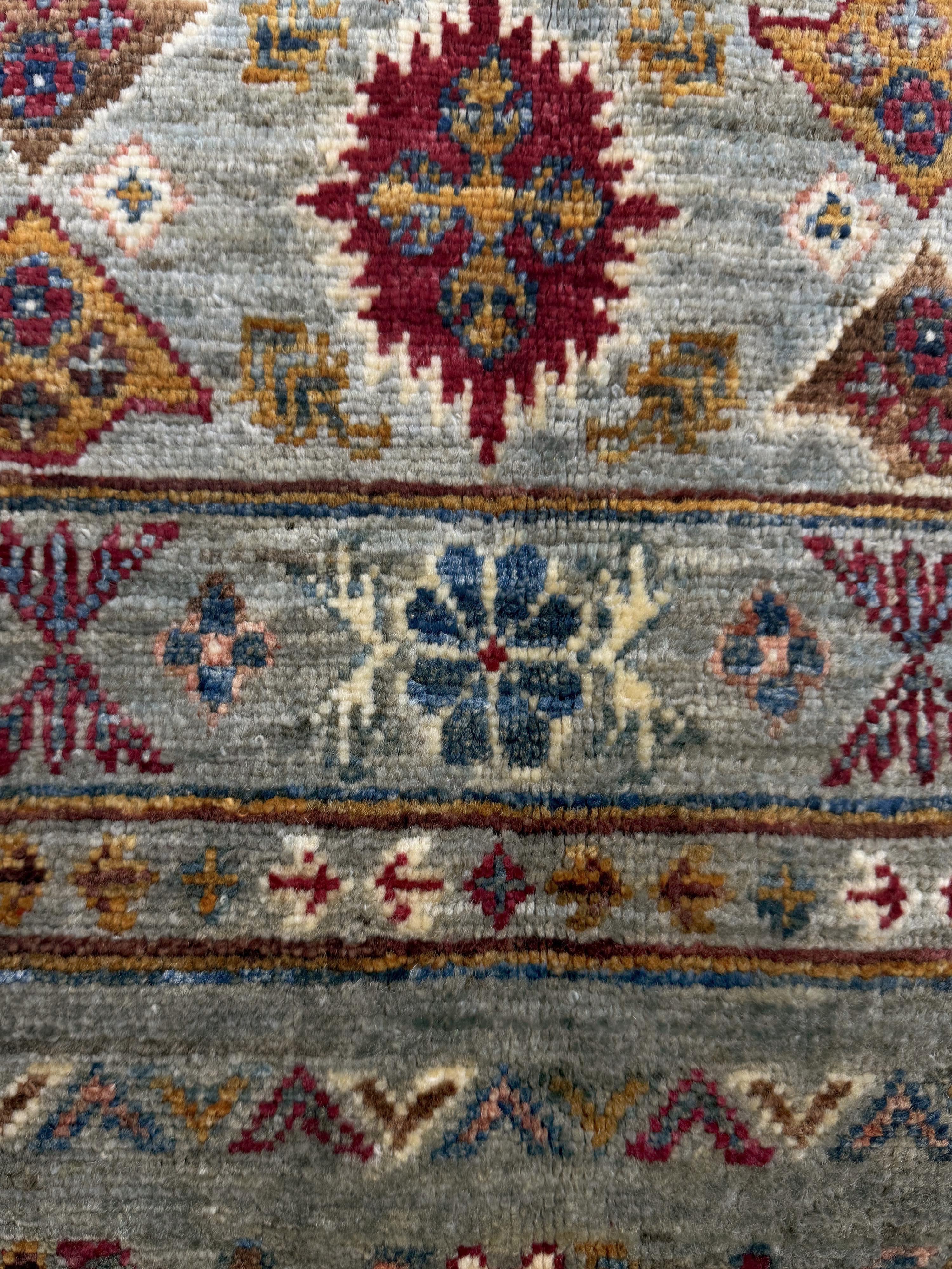 Khurjeen Grey Rug PC 57411 - 1.18m X 0.88m