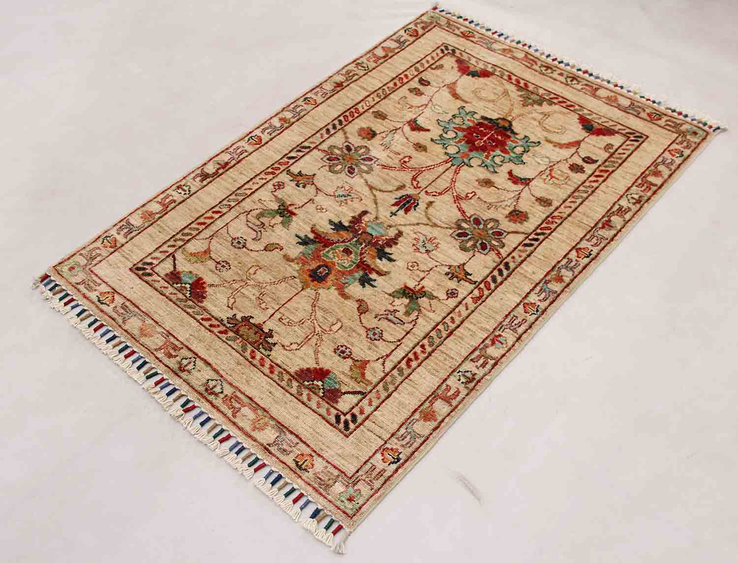 Sultani Natural Rug PC 53702 - 1.25m X 0.84m