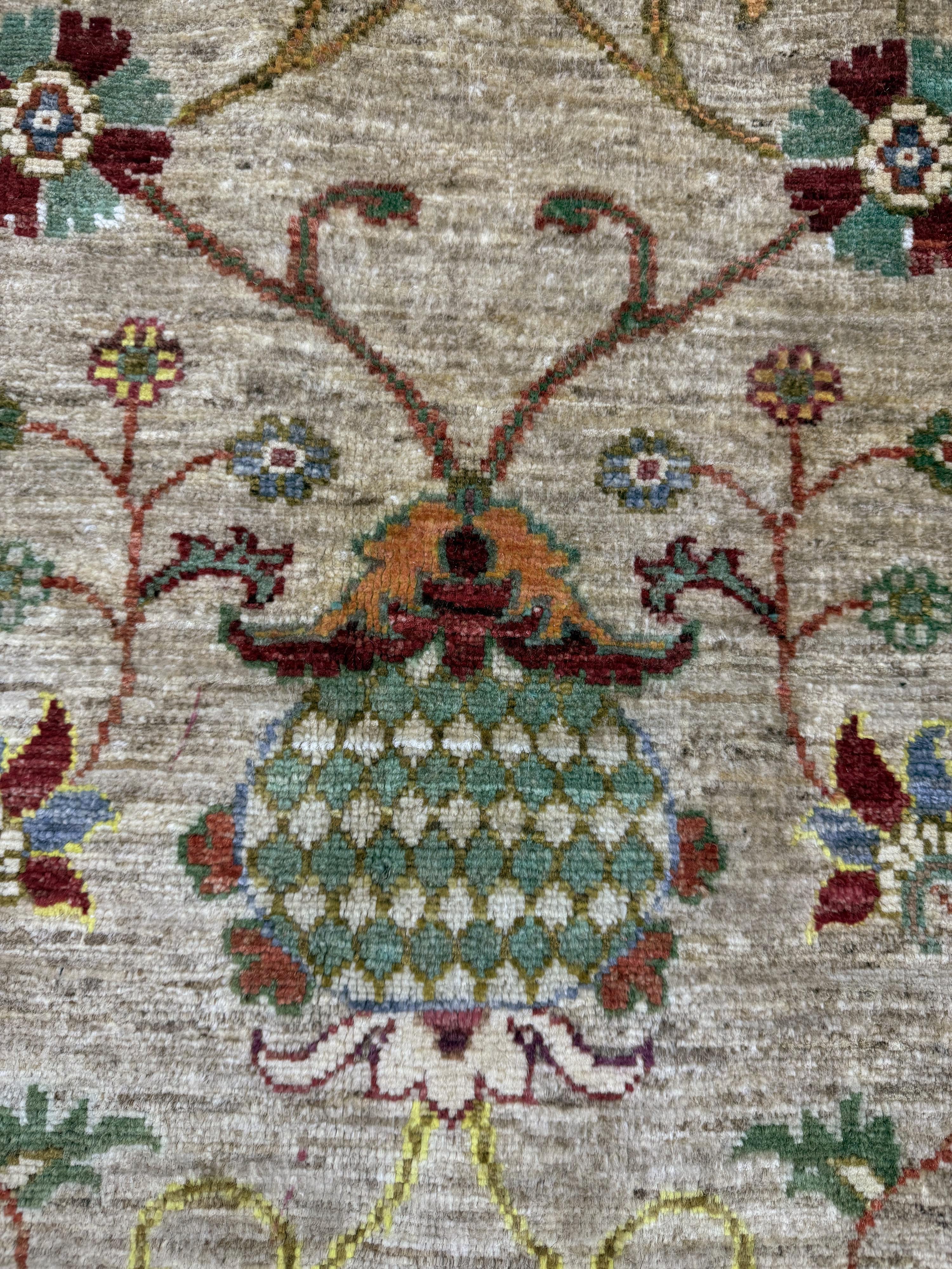 Sultani Natural Rug PC 57436 - 2.36m X 1.74m