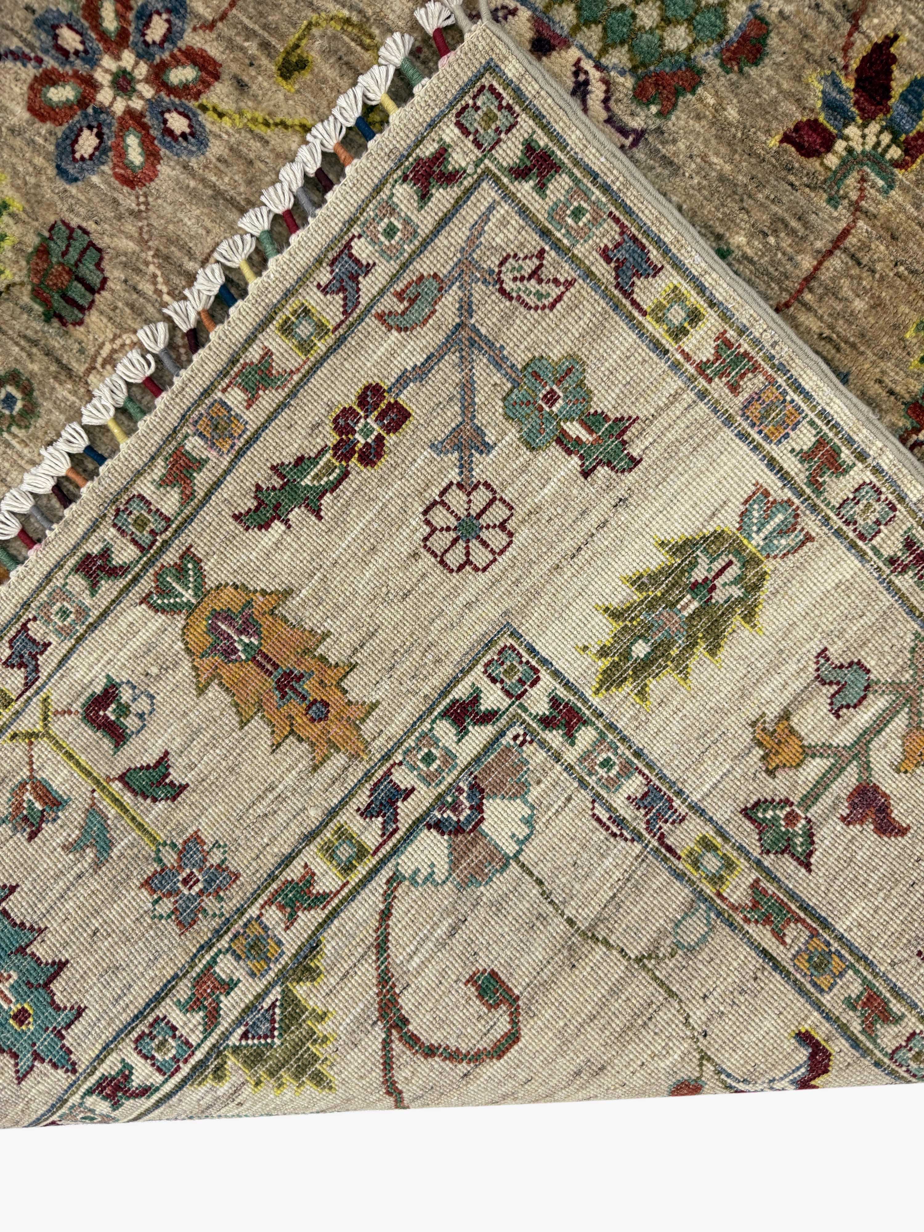 Sultani Natural Rug PC 57436 - 2.36m X 1.74m