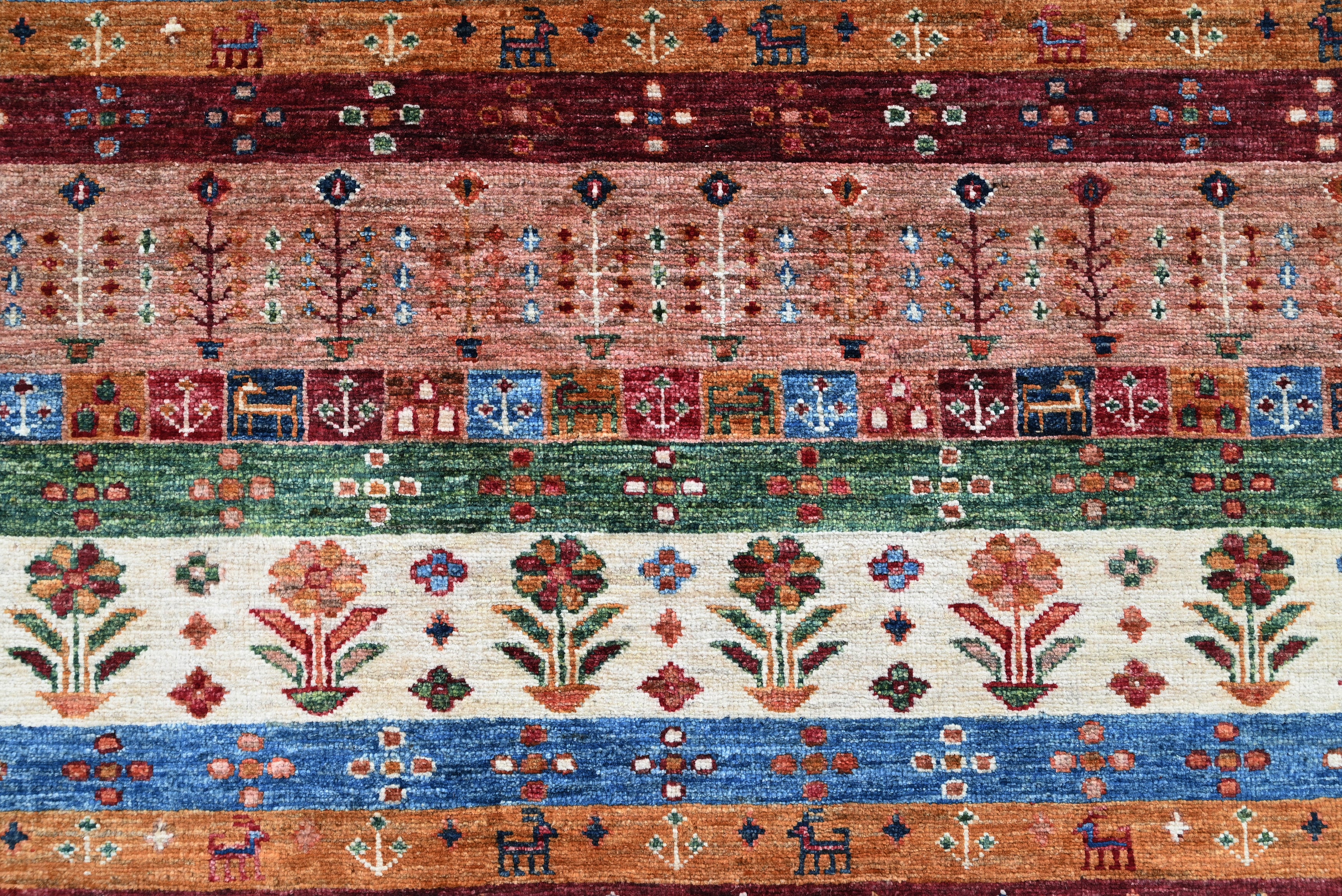 Loribaft Red Rug PC 57555 - 1.97m X 1.53m