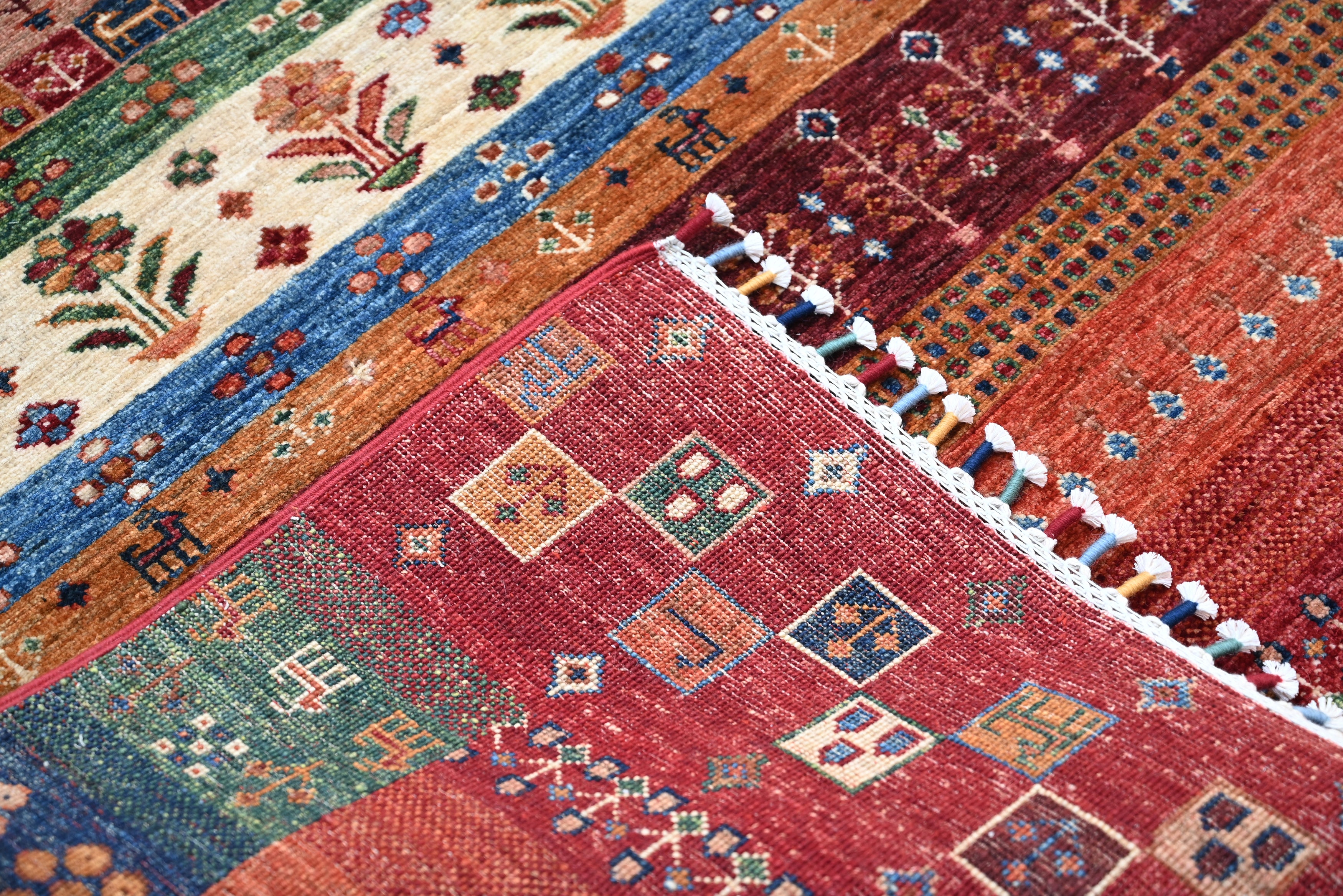 Loribaft Red Rug PC 57555 - 1.97m X 1.53m