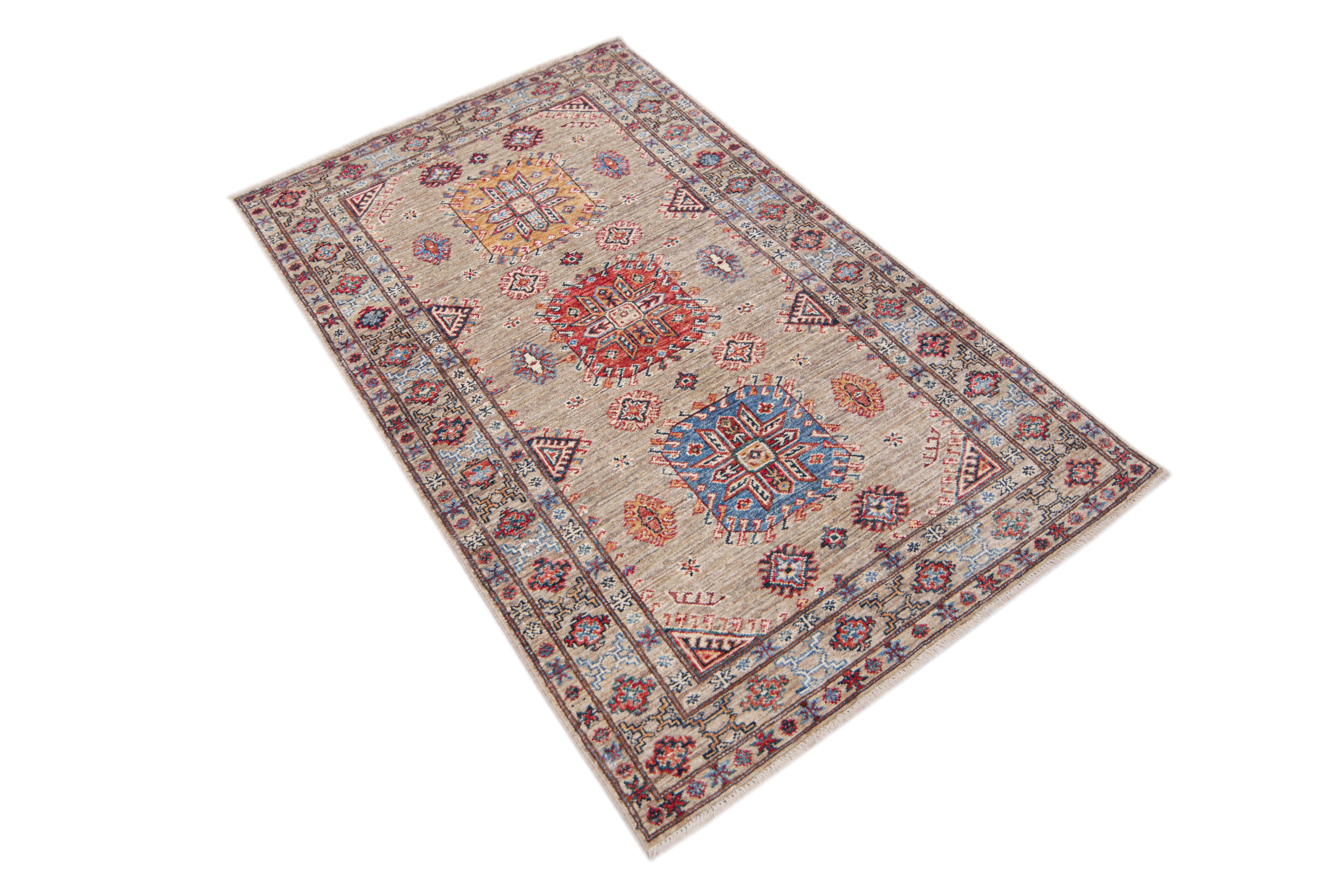 Supreme Kazak Natural Rug PC 57492 - 1.60m X 1.02m