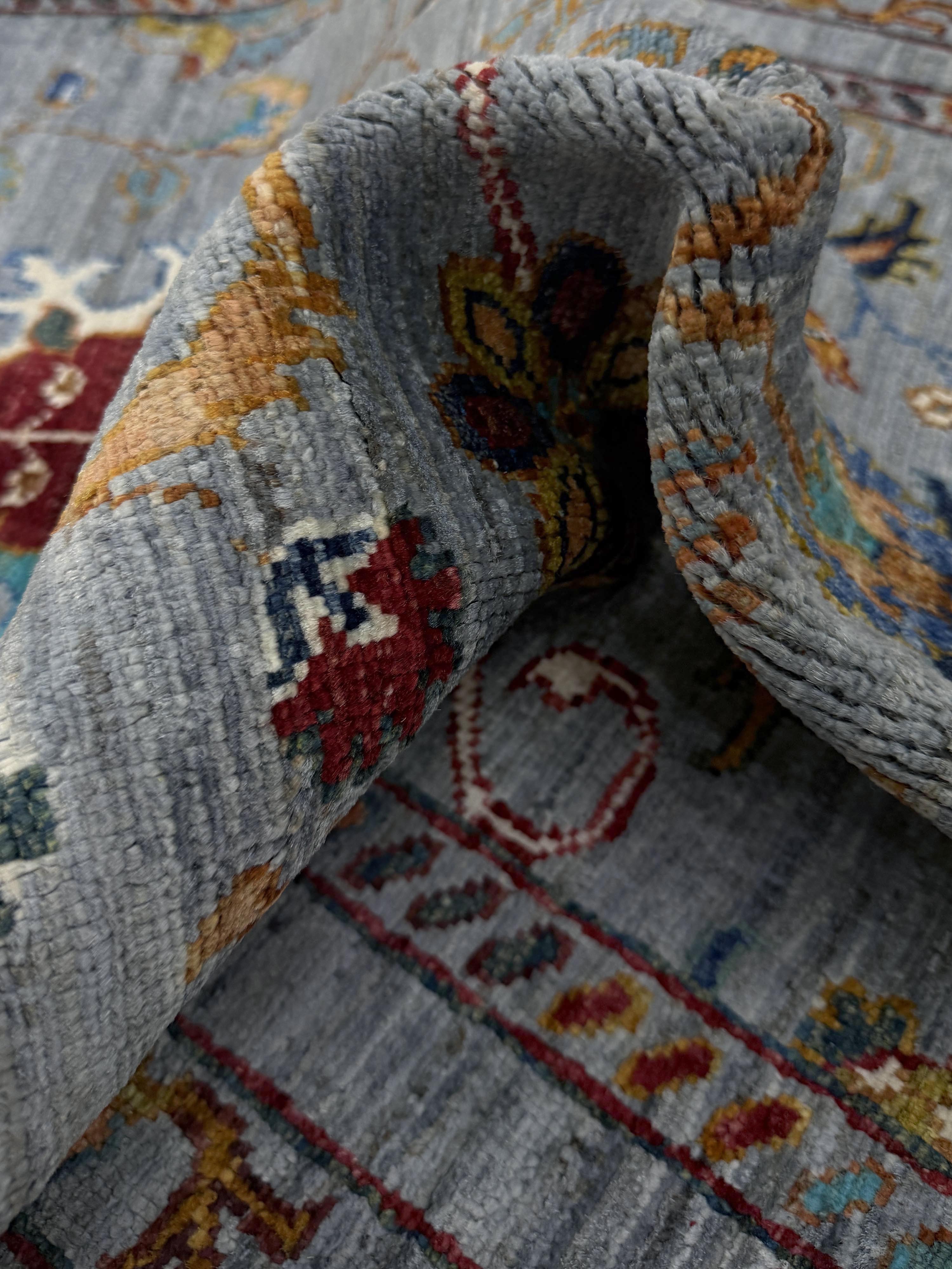 Sultani Grey Rug PC 57412 - 1.24m X 0.85m