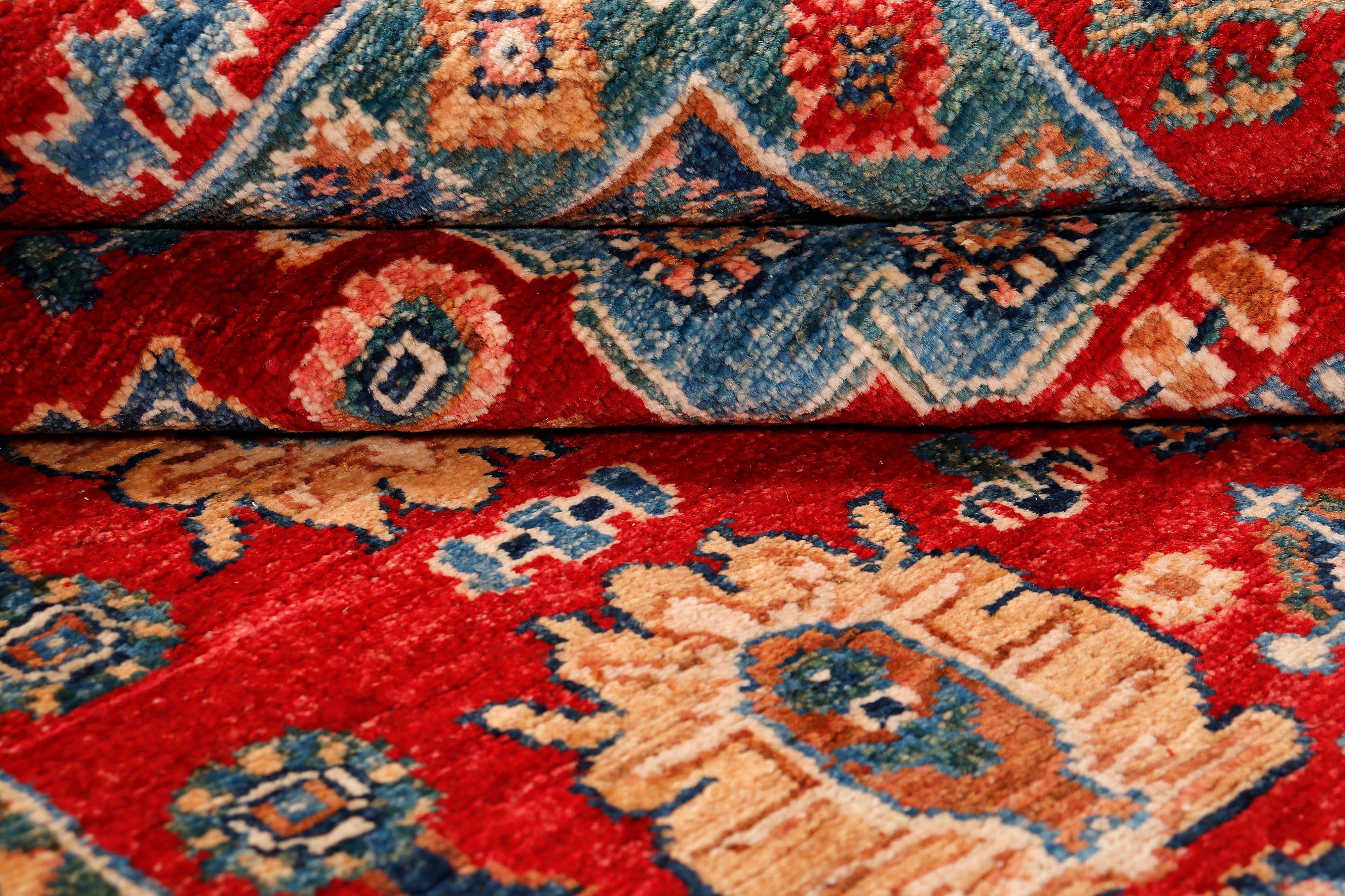 Sultani Red Rug PC 57355 - 2.81m X 2.00m