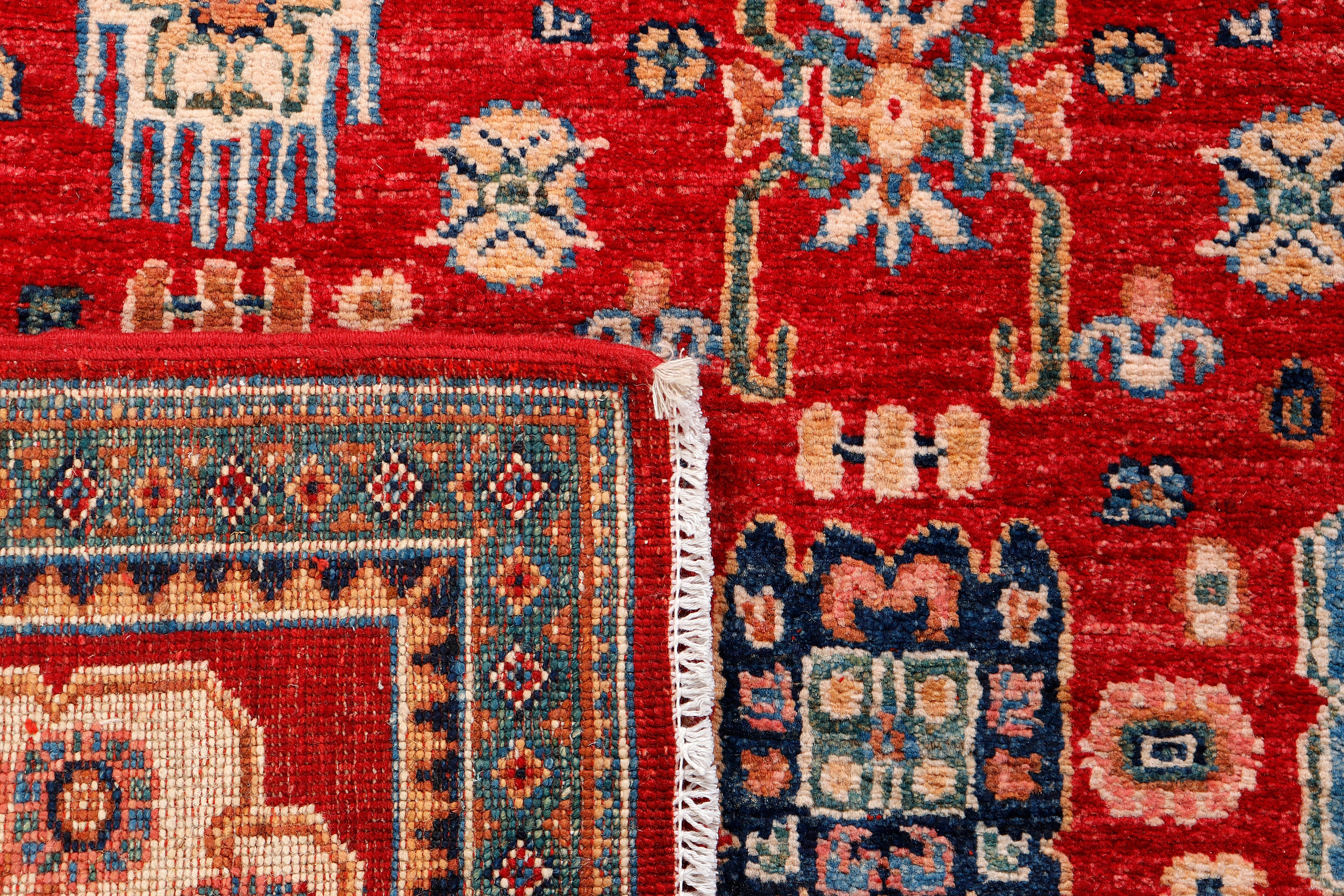 Sultani Red Rug PC 57355 - 2.81m X 2.00m