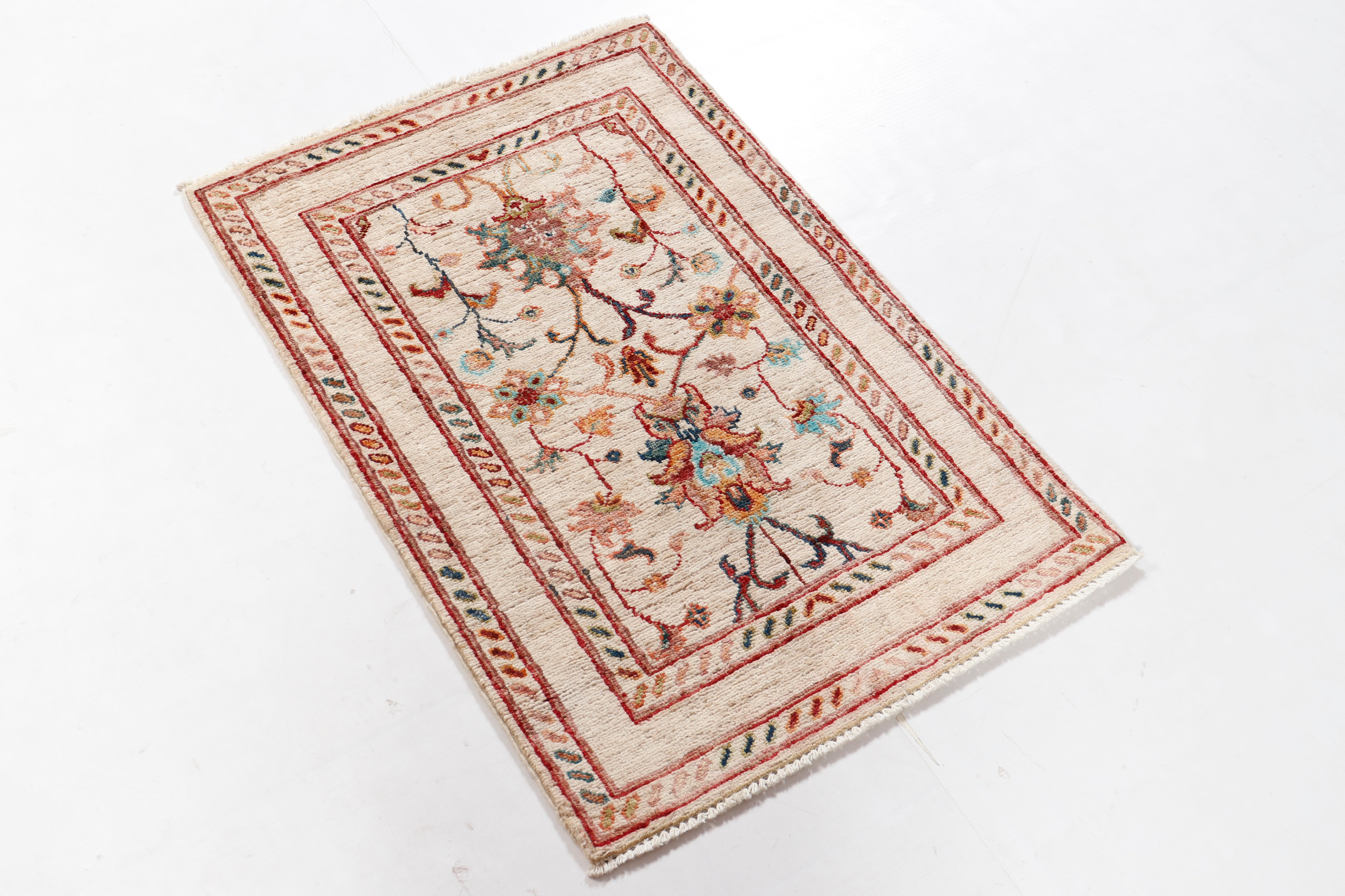 Sultani Ivory Rug PC 57362 - 0.92m X 0.63m