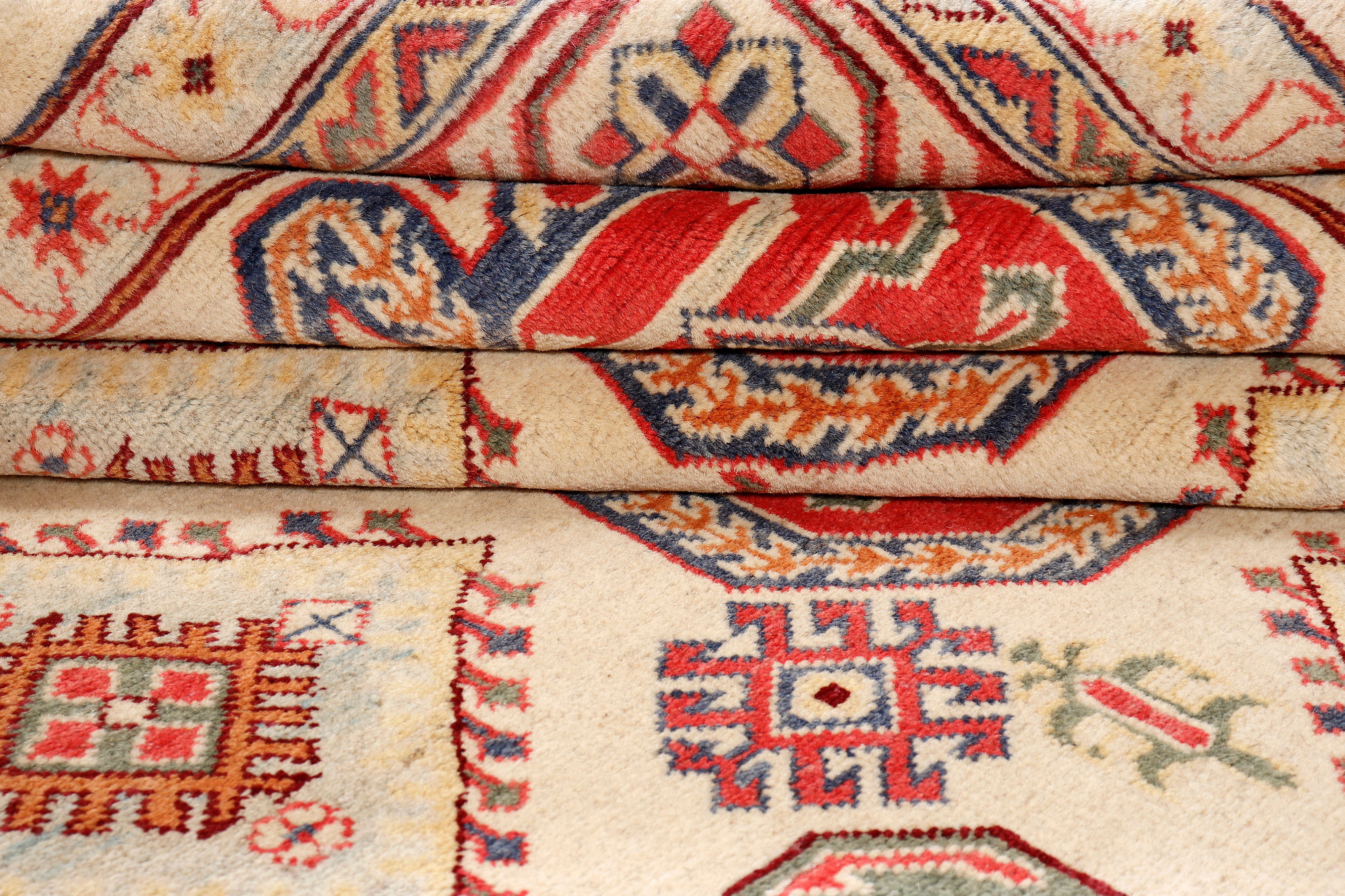 Kazak Ivory Rug PC 57365 - 3.64m X 2.67m