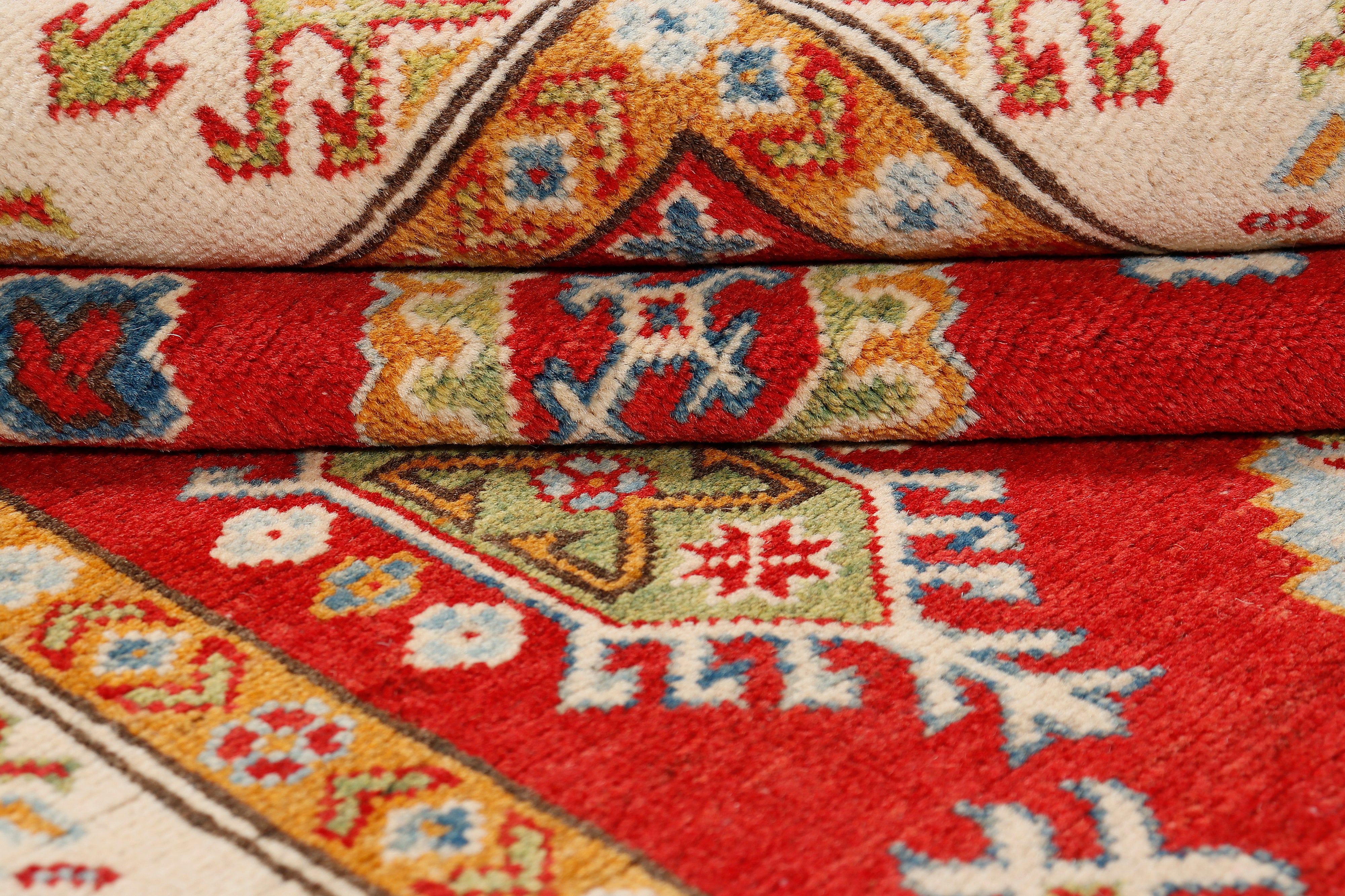 Kazak Red Rug PC 57375 - 2.00m X 1.51m