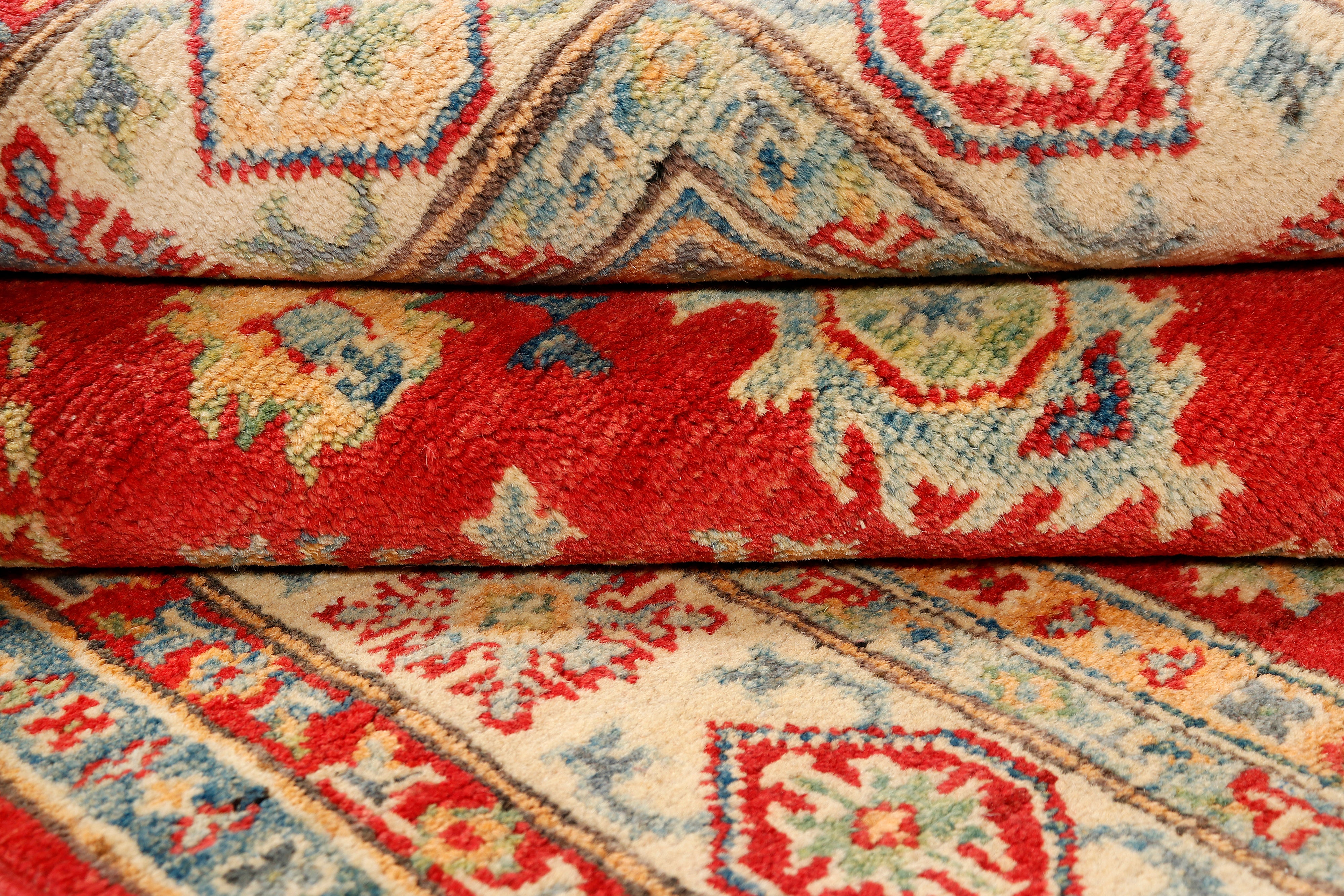 Kazak Red Rug PC 57387 - 1.80m X 1.18m