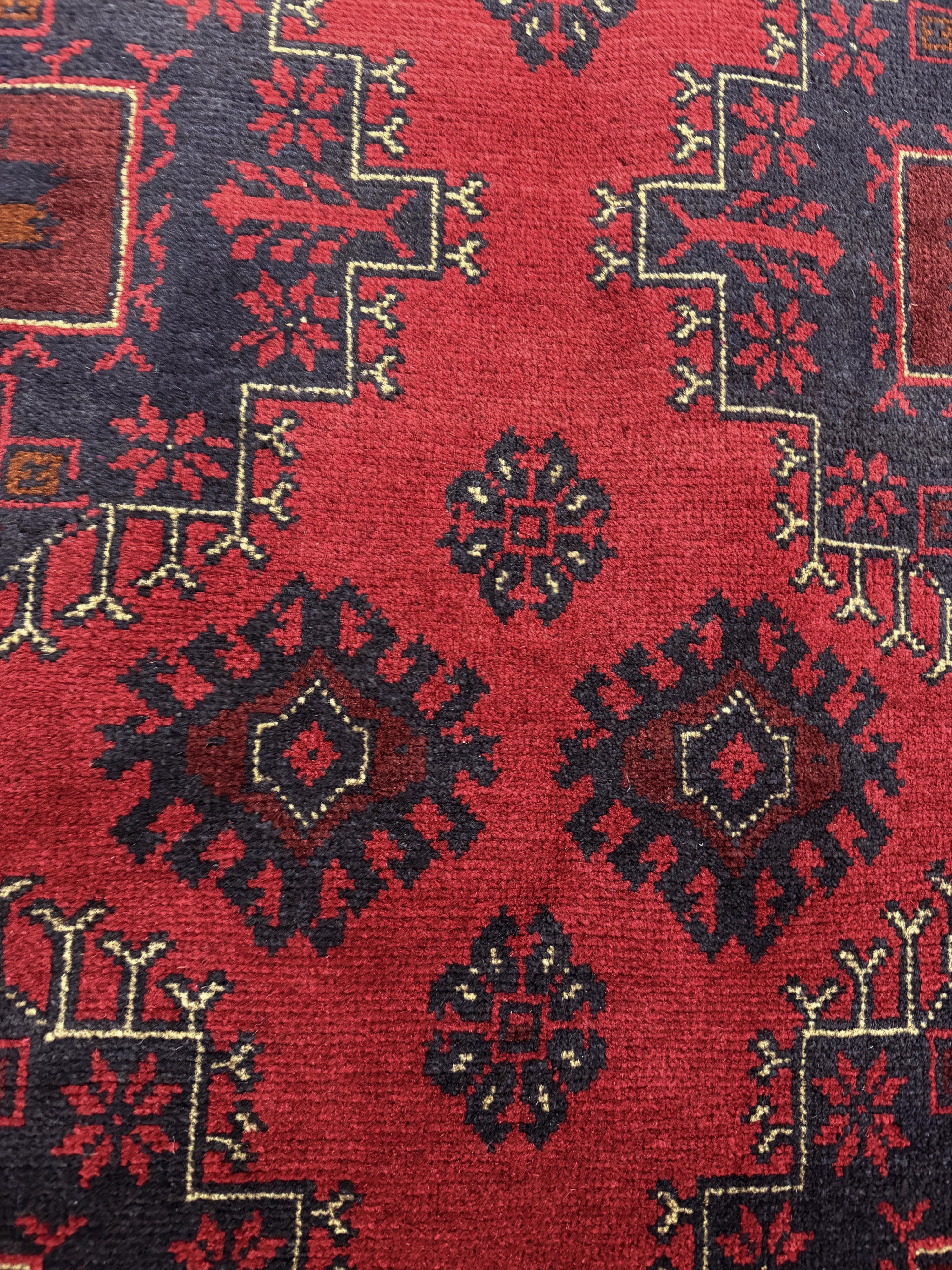 Khal Mohammadi Red Rug PC 57461 - 2.43m X 1.68m