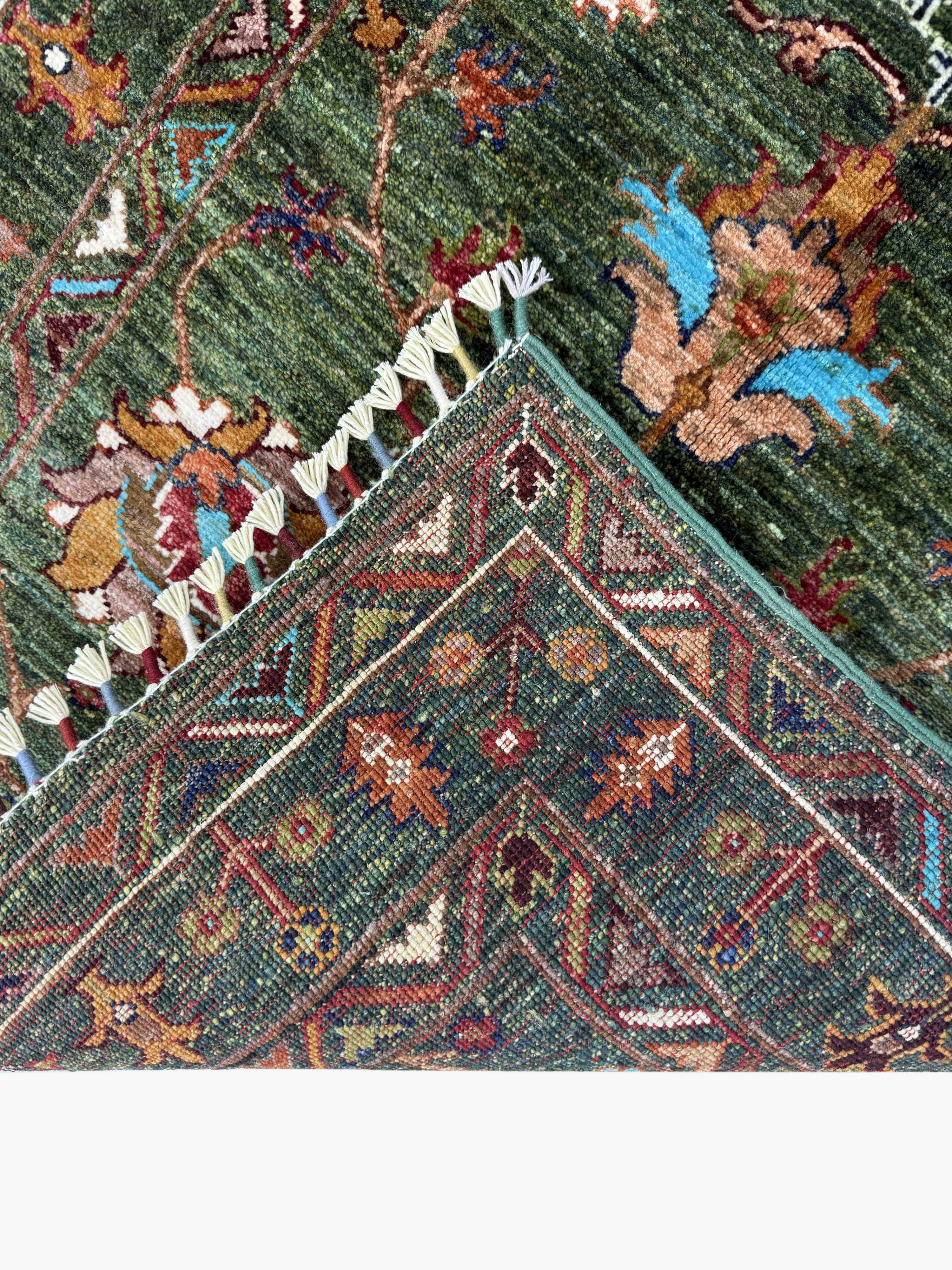 Sultani Green Rug PC 57417 - 1.30m X 0.80m