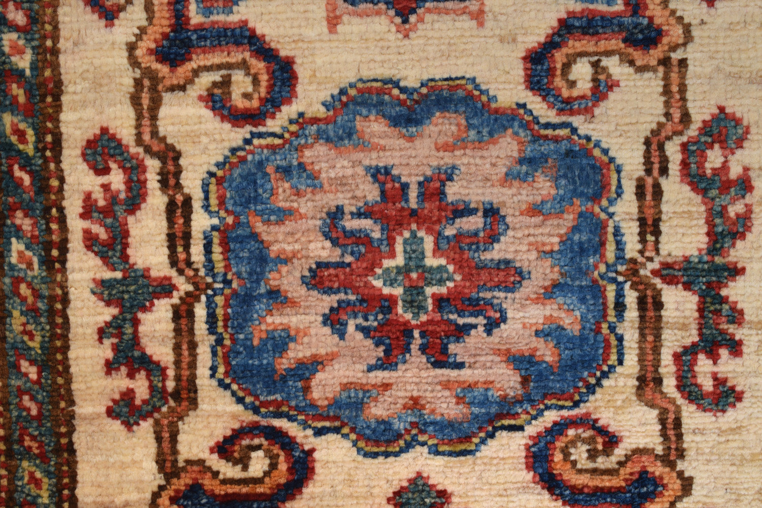 Supreme Kazak Ivory Rug PC 54308 - 1.70m X 0.57m