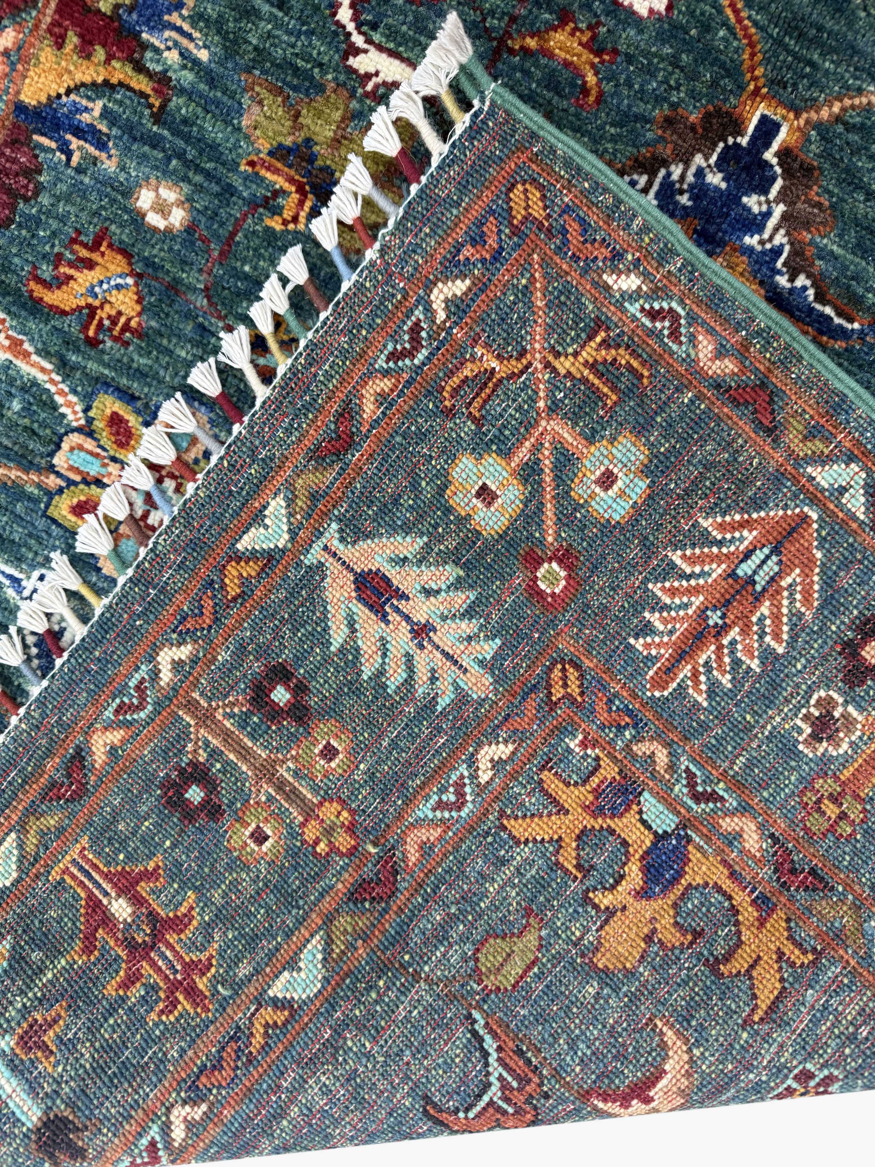 Sultani Green Rug PC 57418 - 1.41m X 1.08m