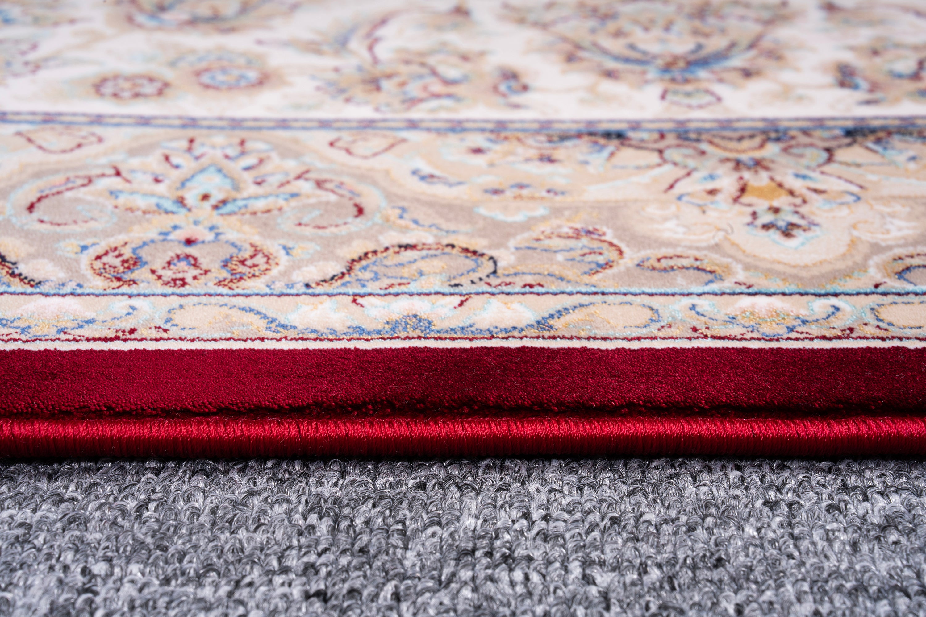 Abedeh Red Rug