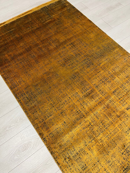 Colore Distressed Copper Rug