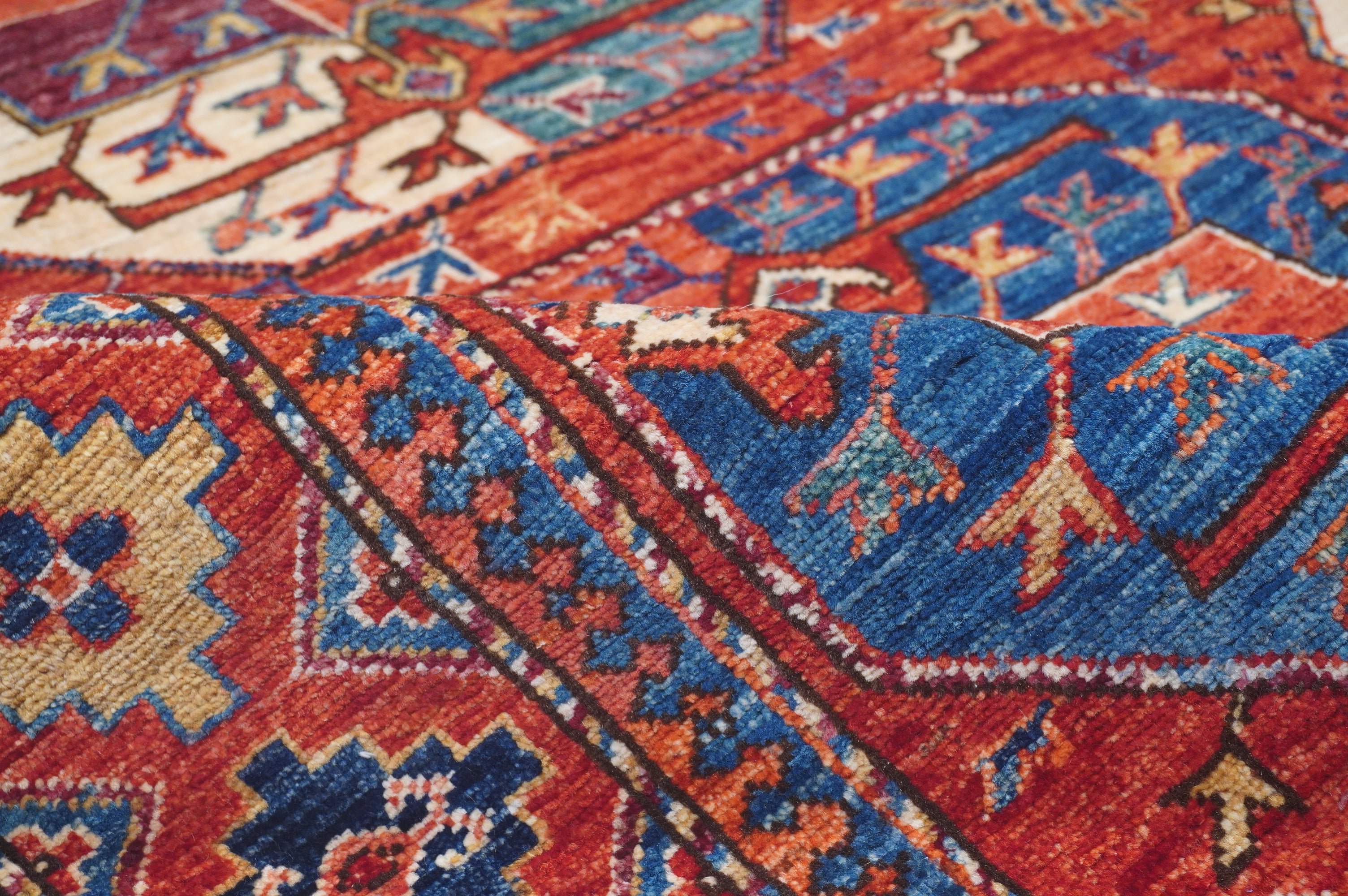 Ersari Red Rug PC 54744 - 2.31m X 1.50m