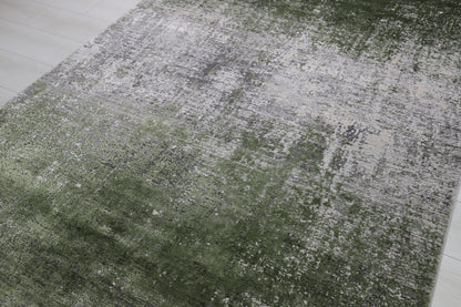 Toros Distressed Gradient Green/ Silver Rug