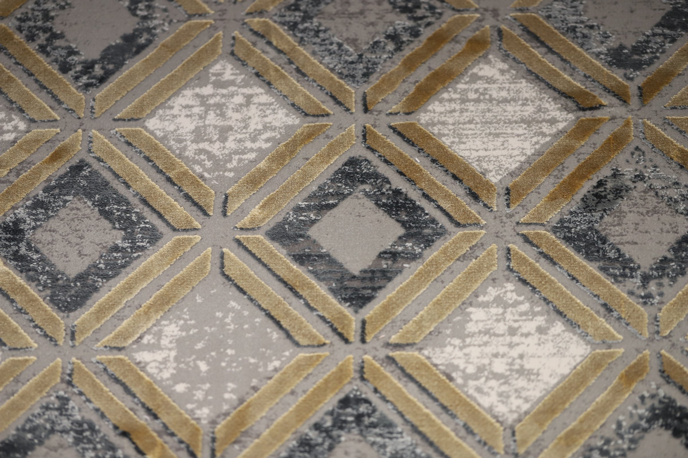 Designer Inspired Samples 91 - 2.90m X 2.00m