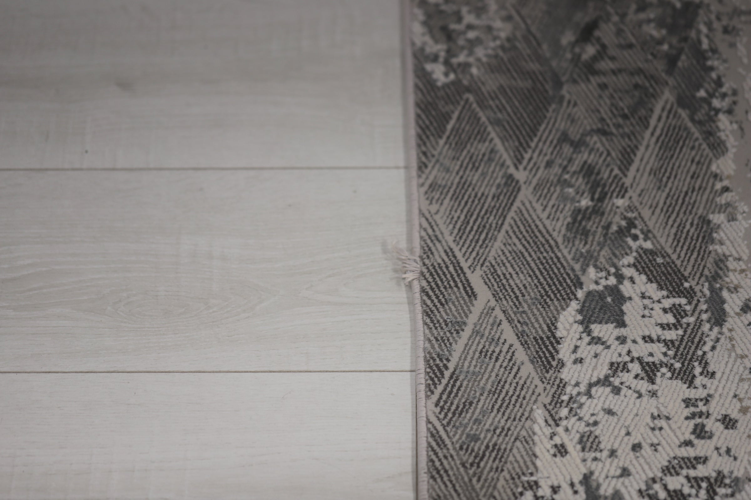 Designer Inspired Samples 92 - 2.90m X 2.00m