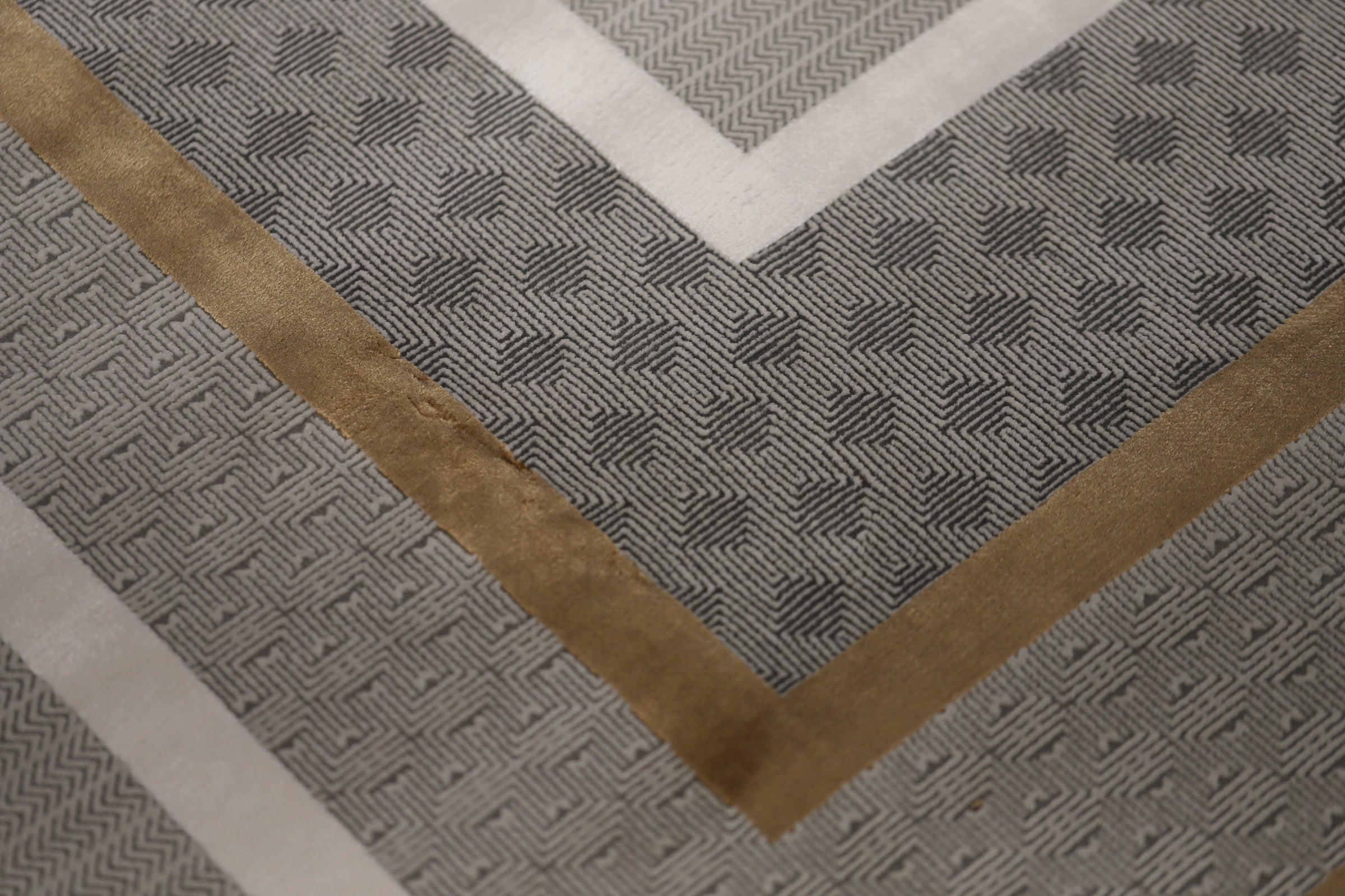 Designer Inspired Samples 96 - 2.90m X 2.00m