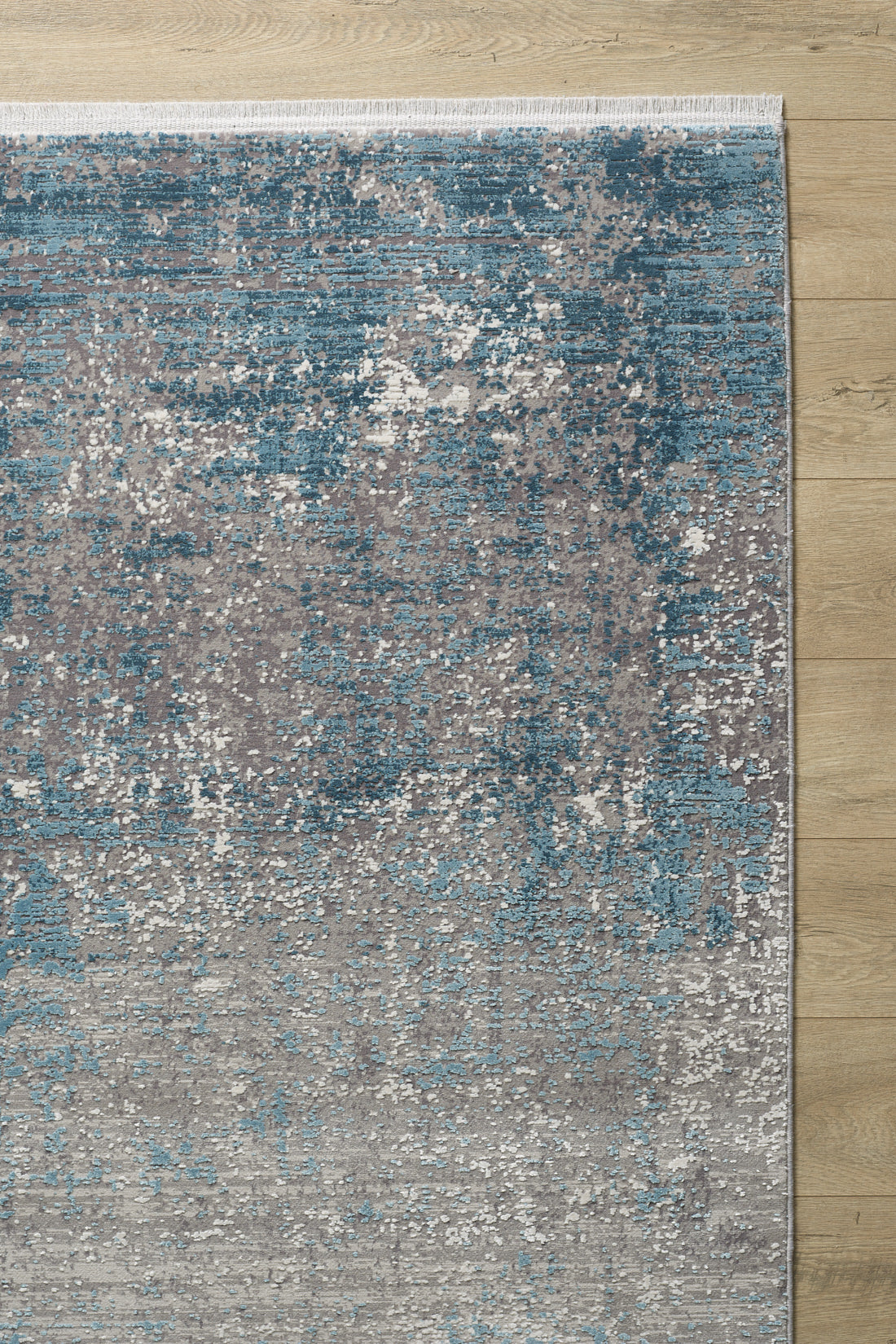 Toros Distressed Ombre Ocean Rug