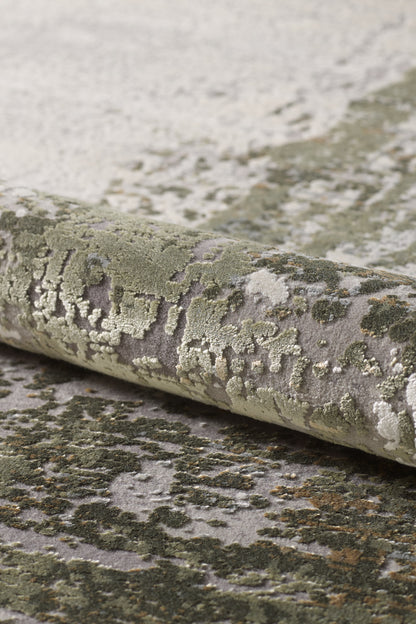 Toros Distressed Ombre Green Rug