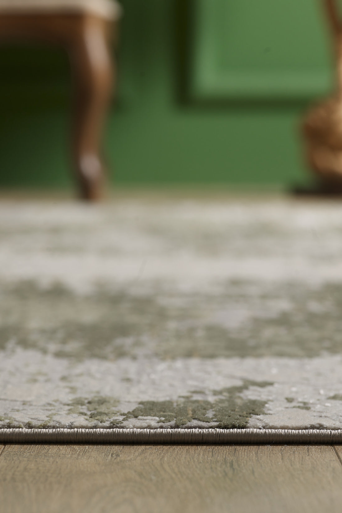 Toros Distressed Ombre Green Rug