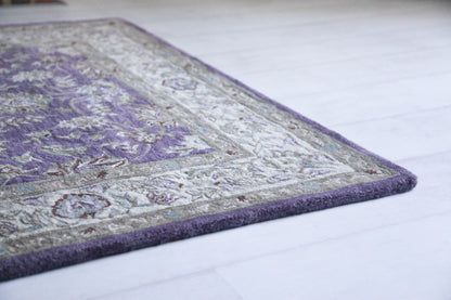 Buckingham Cassis Ivory Rug