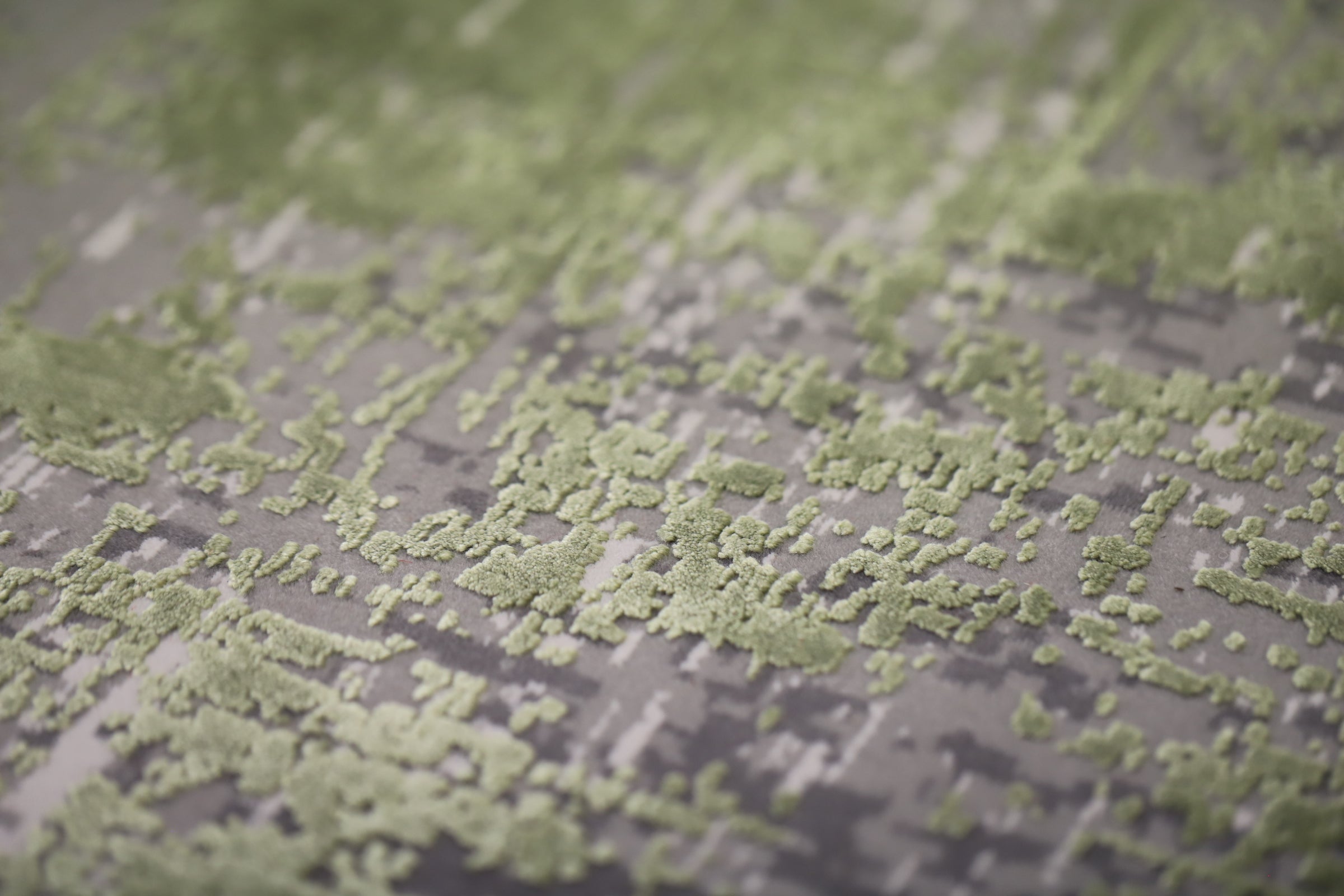 Toros Distressed Ombre Green Rug