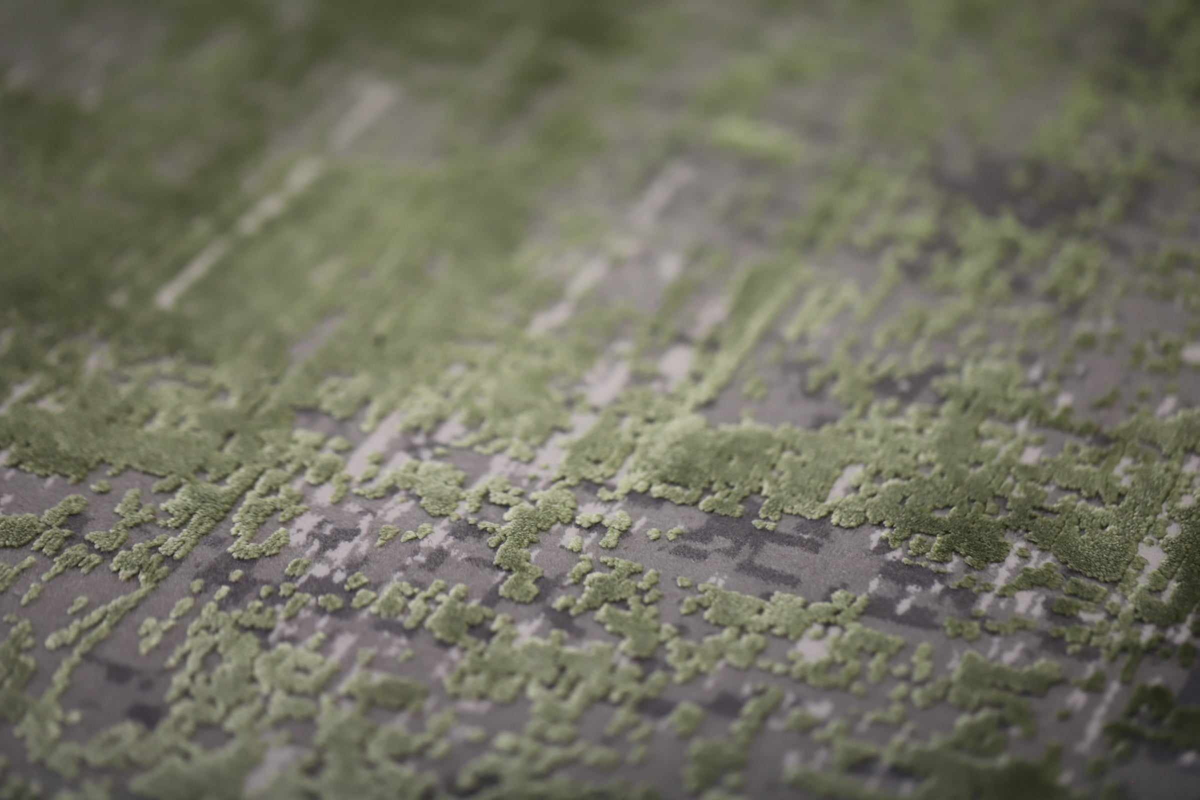Toros Distressed Ombre Green Rug